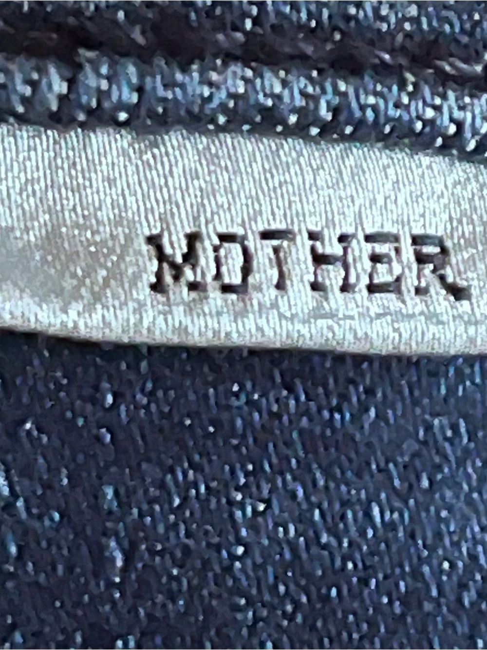 MOTHER Mid Rise Dazzler Ankle Jeans
Size 33 - Picture 10 of 13